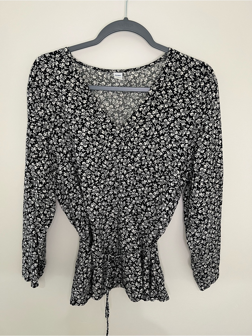 Old Navy Black and White Floral Wrap-Style Blouse